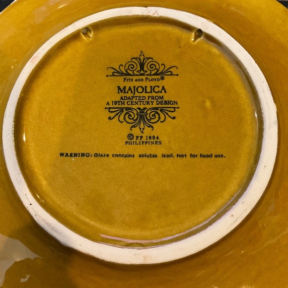 Fitz and Floyd Christmas Majolica Happy New Year Plate - Picture 2 of 7